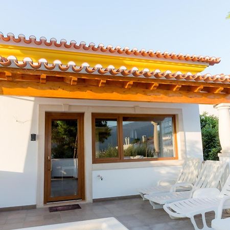Casal Dos 5 Hotel Minde Exterior photo