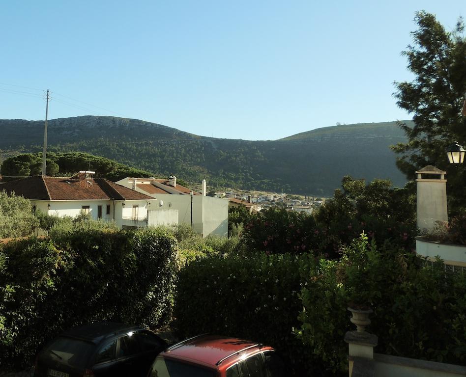 Casal Dos 5 Hotel Minde Exterior photo